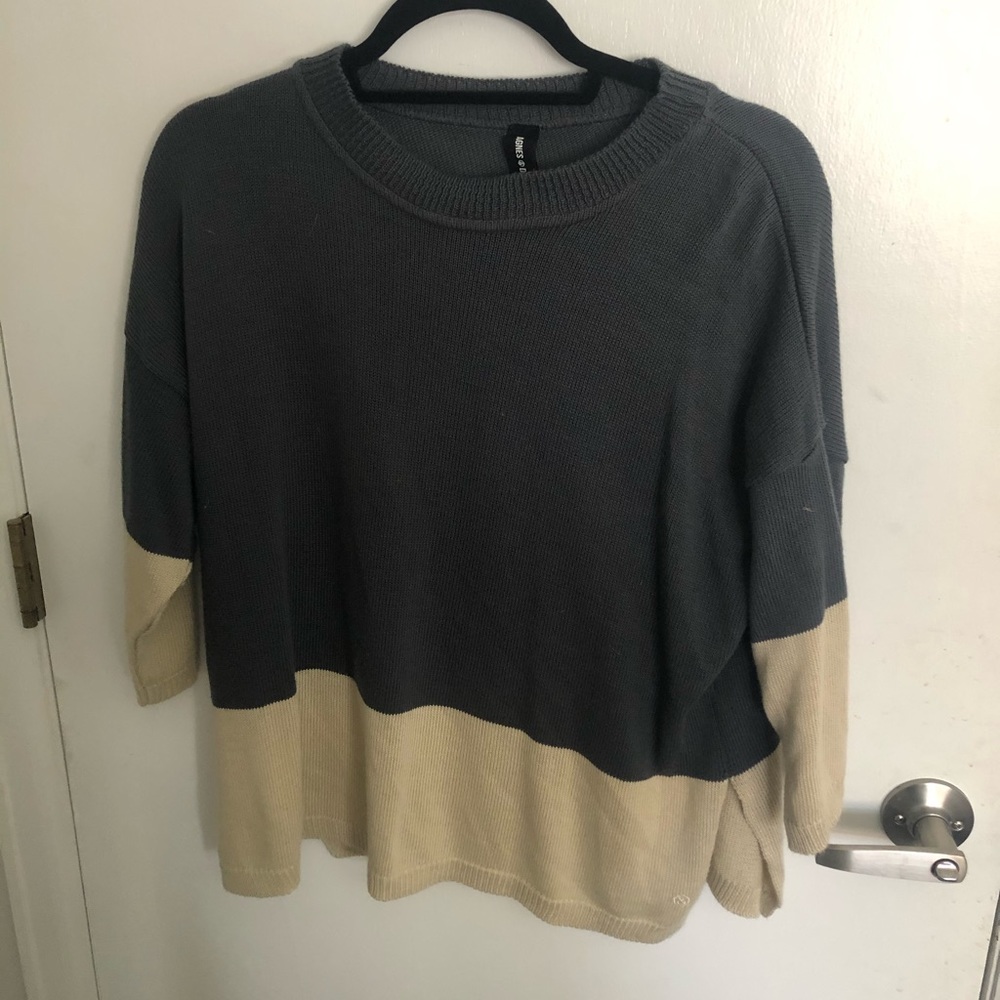 Grey and tan 3/4 sweater